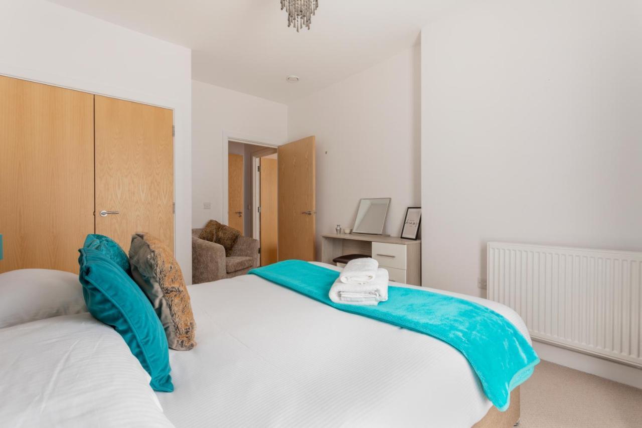 1 Bed Apartment - Redhill Central, Surrey, Gatwick #3 ภายนอก รูปภาพ