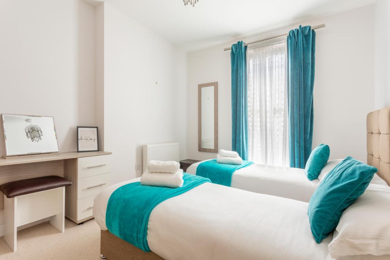 1 Bed Apartment - Redhill Central, Surrey, Gatwick #3 ภายนอก รูปภาพ
