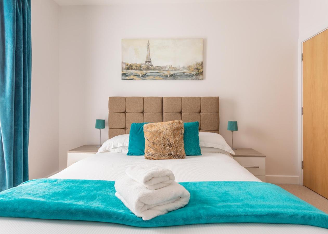 1 Bed Apartment - Redhill Central, Surrey, Gatwick #3 ภายนอก รูปภาพ